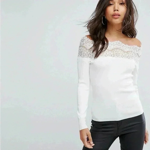 Lipsy Off Shoulder Ivory Sweater Eyelash Lace Trim Womens SM Coquette‎ Preppy - Picture 8 of 9